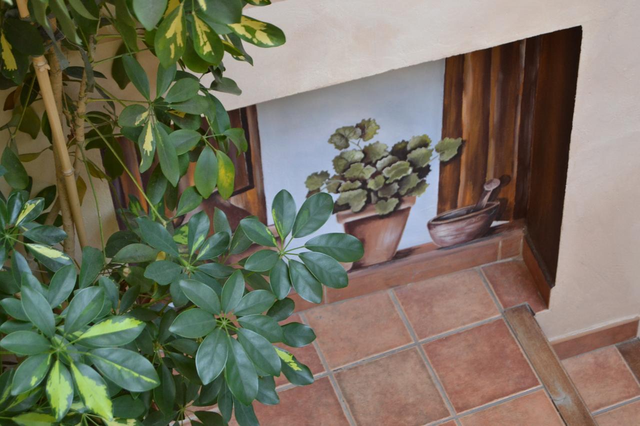 Hostal Toribio Galaroza Exteriér fotografie