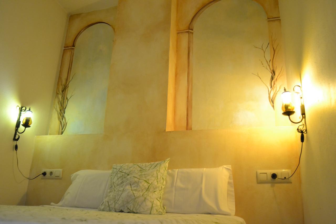 Hostal Toribio Galaroza Exteriér fotografie